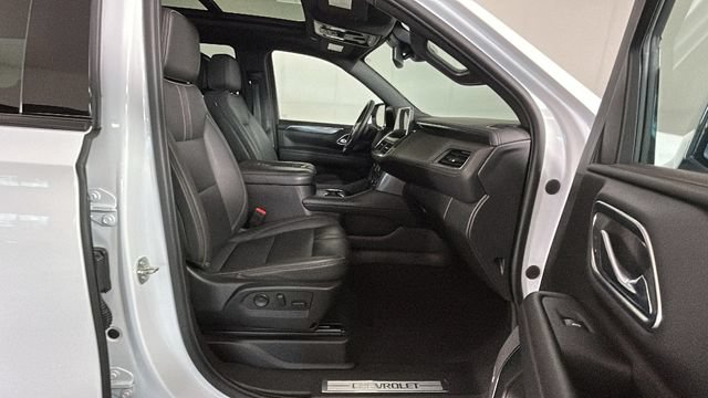 Used 2023 Chevrolet Tahoe RST w/ Luxury Package AWD/4WD image 30