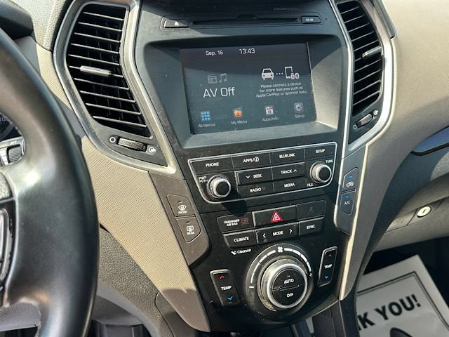 Used 2017 Hyundai Santa Fe Sport FWD image 24
