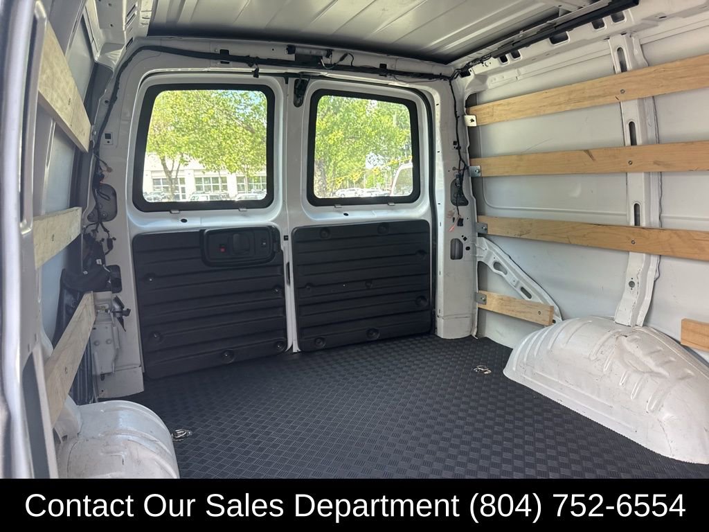 Used 2024 Chevrolet Express 2500 w/ Driver Convenience Package RWD image 14