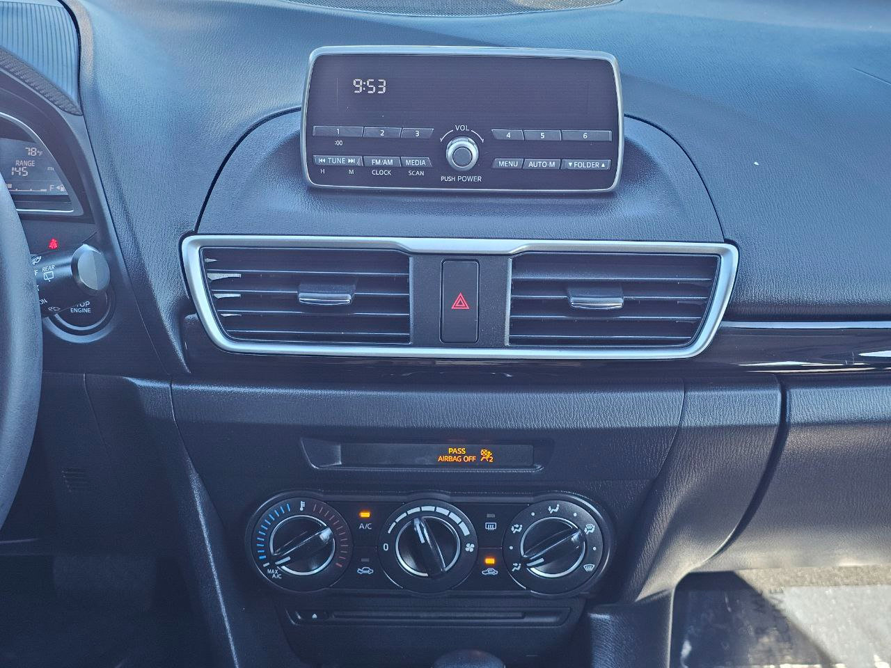 Used 2014 MAZDA MAZDA3 i Touring image 21