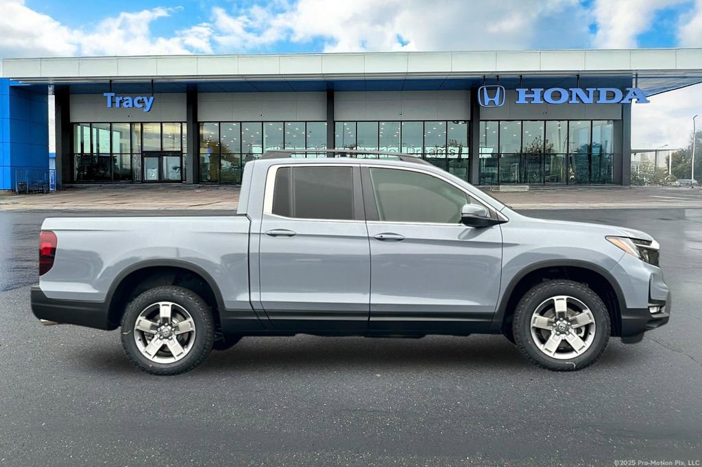Certified 2026 Honda Ridgeline RTL image 4