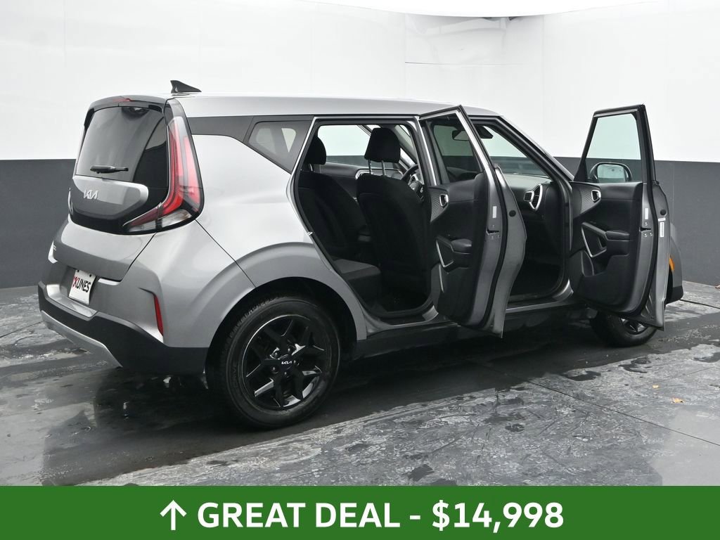 Used 2023 Kia Soul LX w/ Option Group 015 image 56