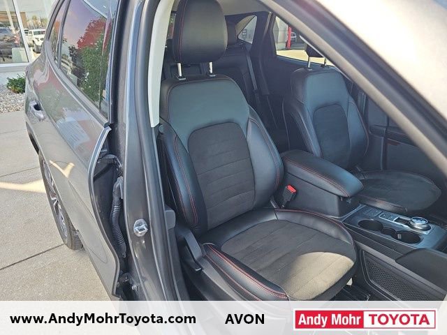 Used 2022 Ford Escape SEL w/ SEL Stealth AWD Package image 34