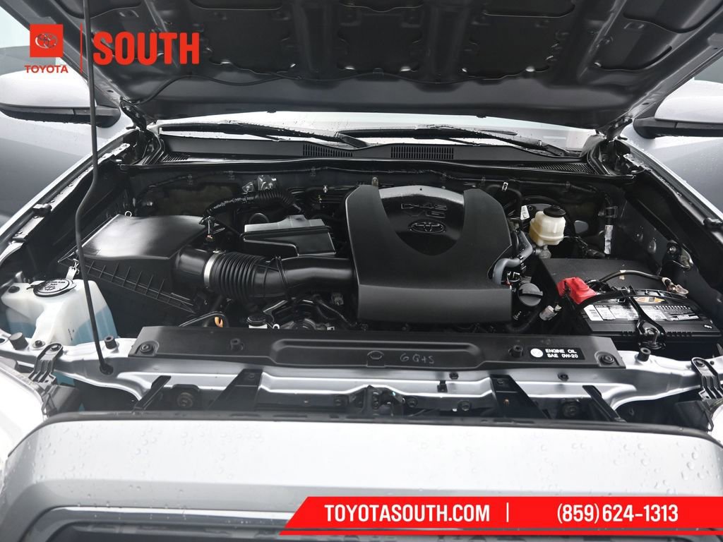 Used 2019 Toyota Tacoma SR5 image 31