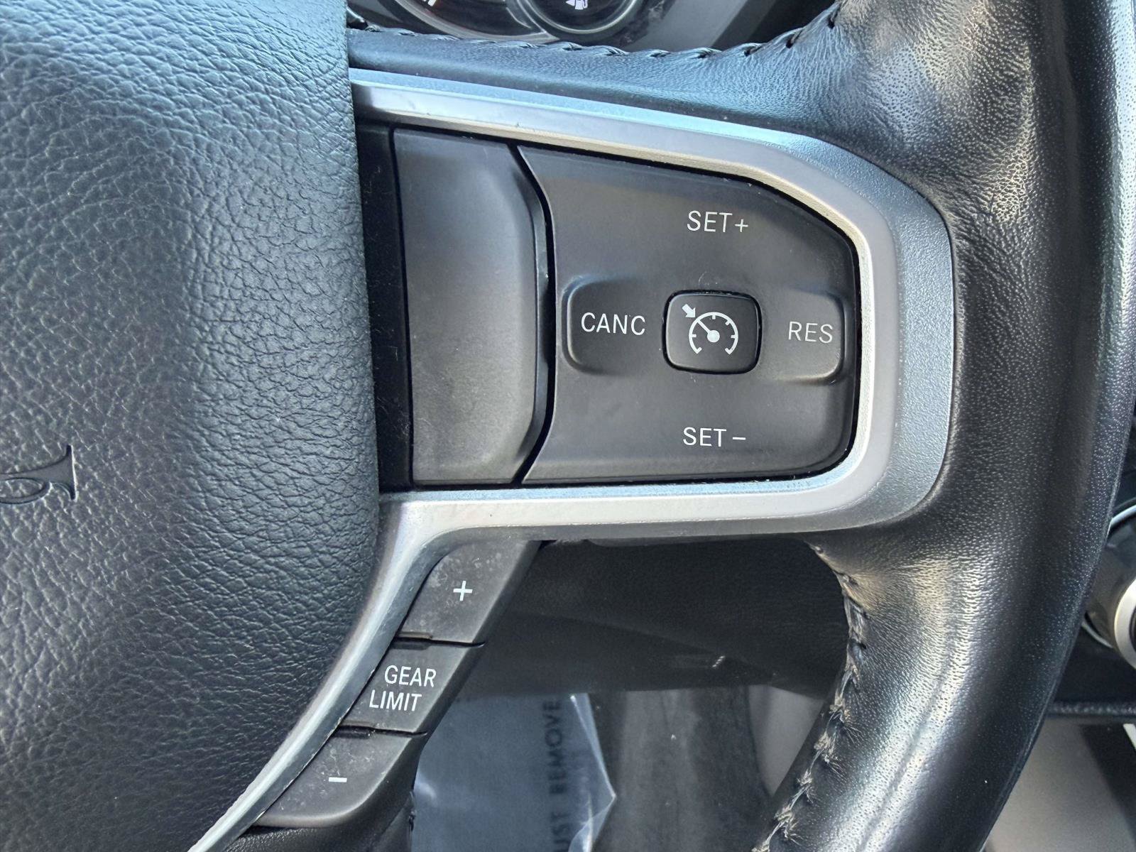 Used 2022 RAM 1500 Big Horn AWD/4WD image 16