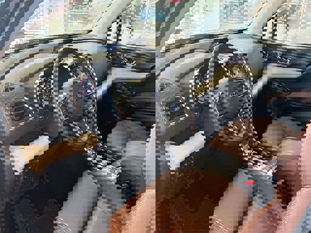 Used 2019 Subaru Ascent Touring w/ Popular Package #2 image 10