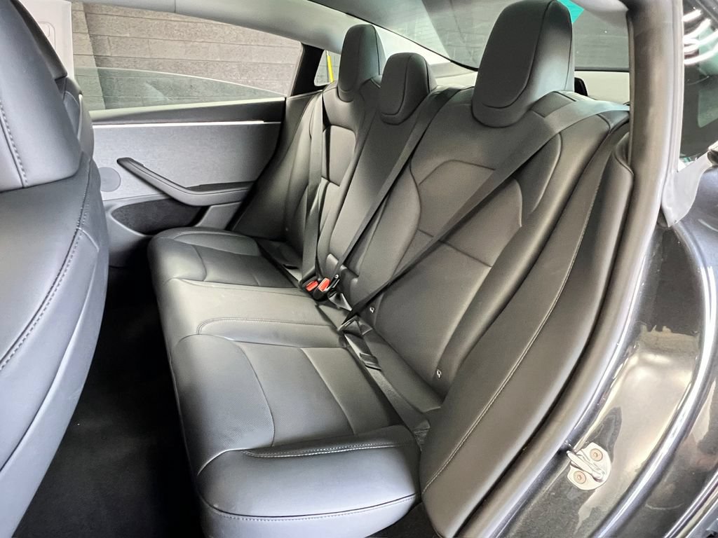 Used 2025 Tesla Model 3 Long Range RWD image 13