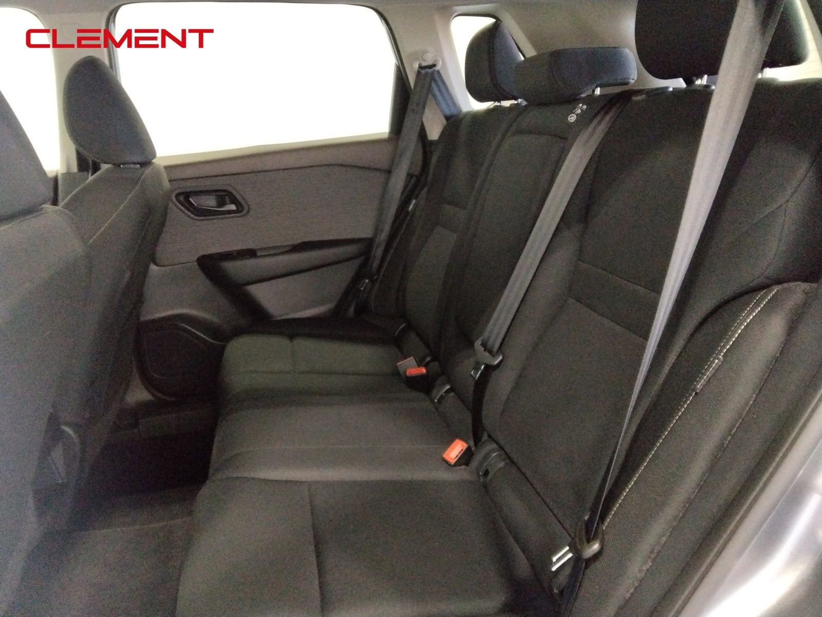 Used 2023 Nissan Rogue S image 27