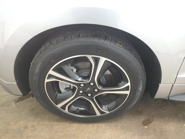 Used 2023 Ford Edge ST image 18