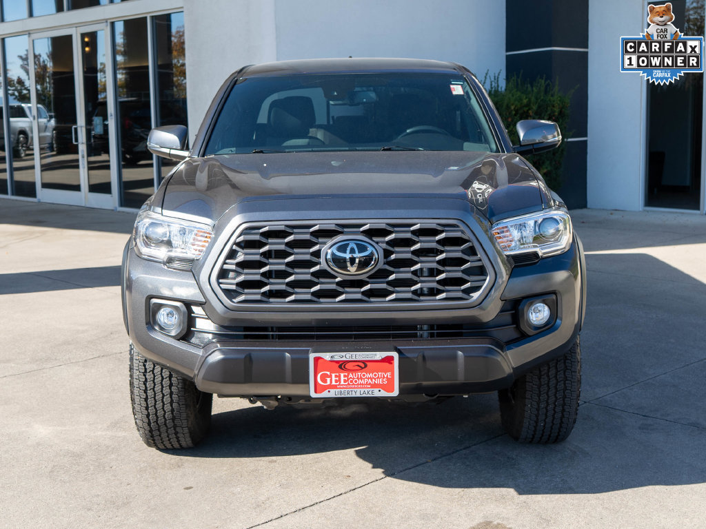 Used 2022 Toyota Tacoma TRD Off-Road AWD/4WD image 2