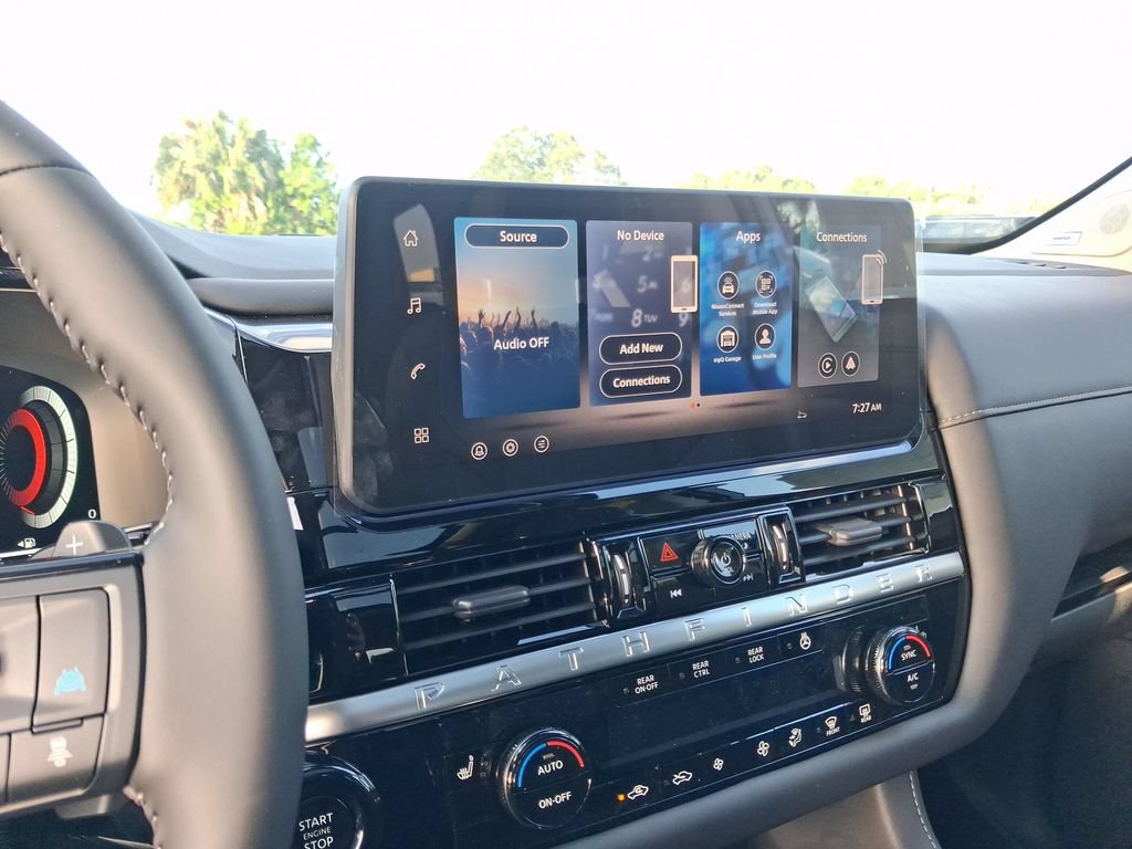 New 2026 Nissan Pathfinder SL w/ SL Premium Package (P04) FWD image 9