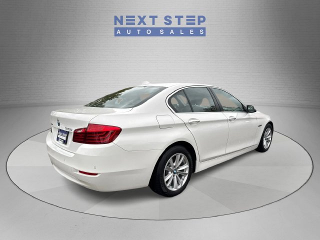 Used 2015 BMW 528i xDrive Sedan AWD/4WD image 8