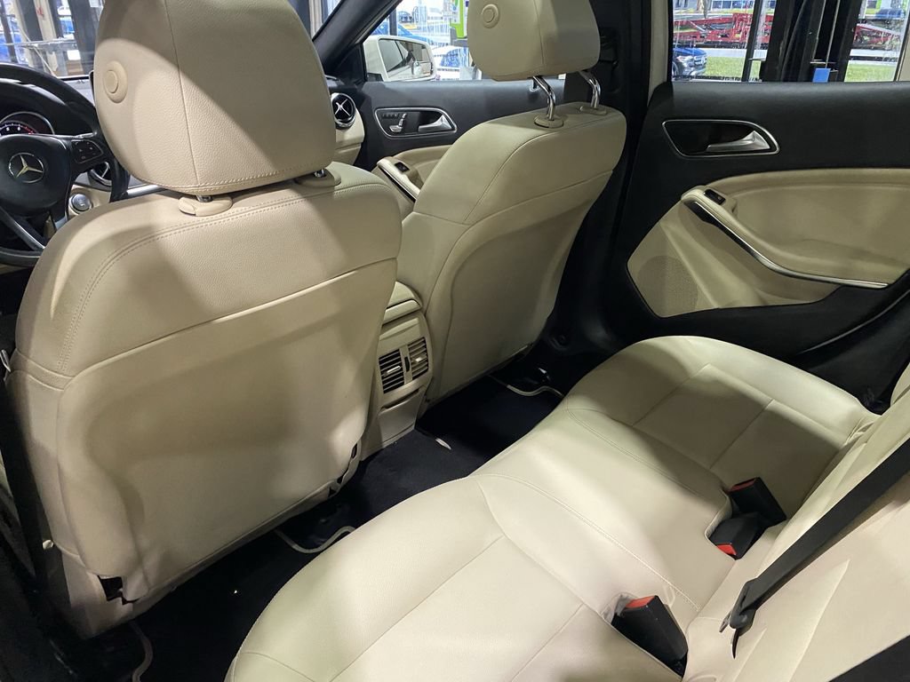Used 2018 Mercedes-Benz GLA 250 image 5
