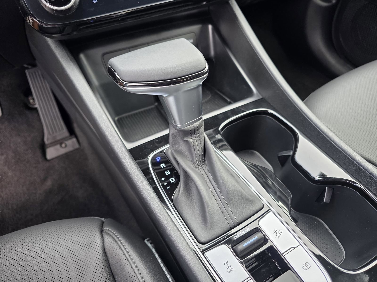 New 2026 Hyundai Santa Cruz Limited image 24