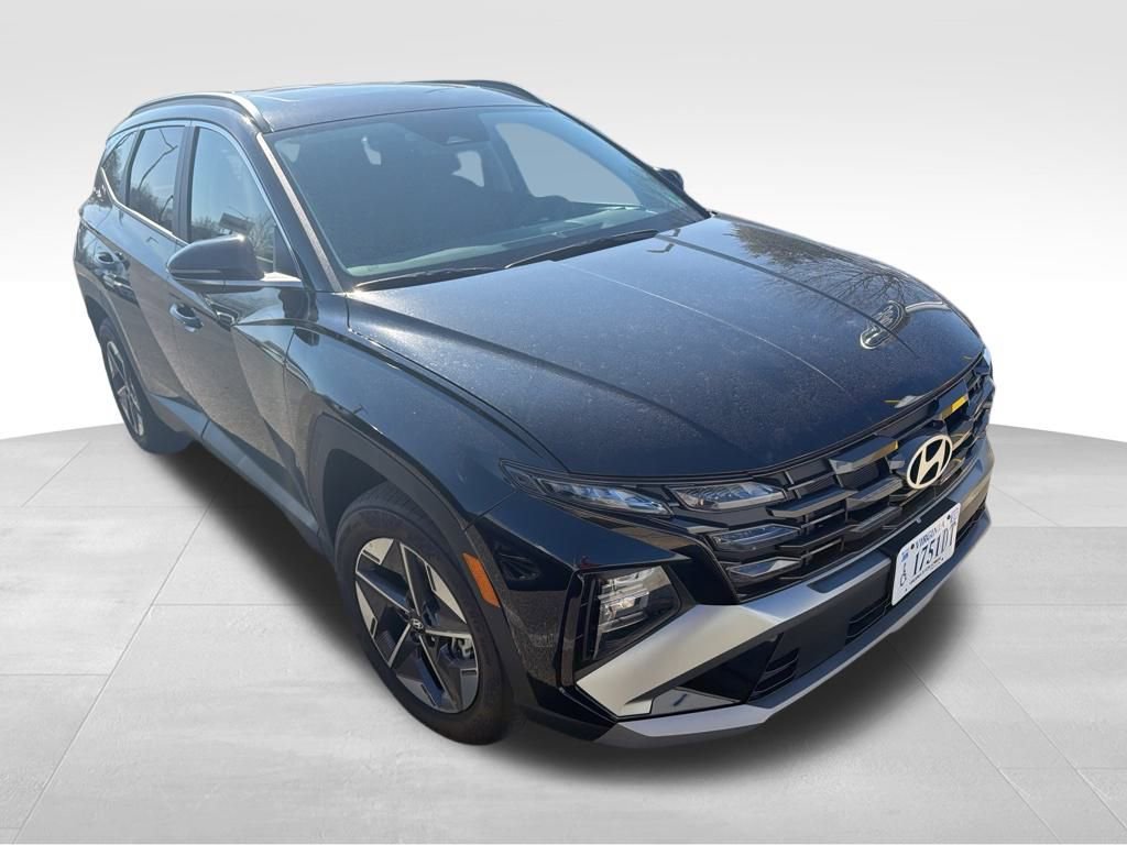 Used 2025 Hyundai Tucson SEL image 2