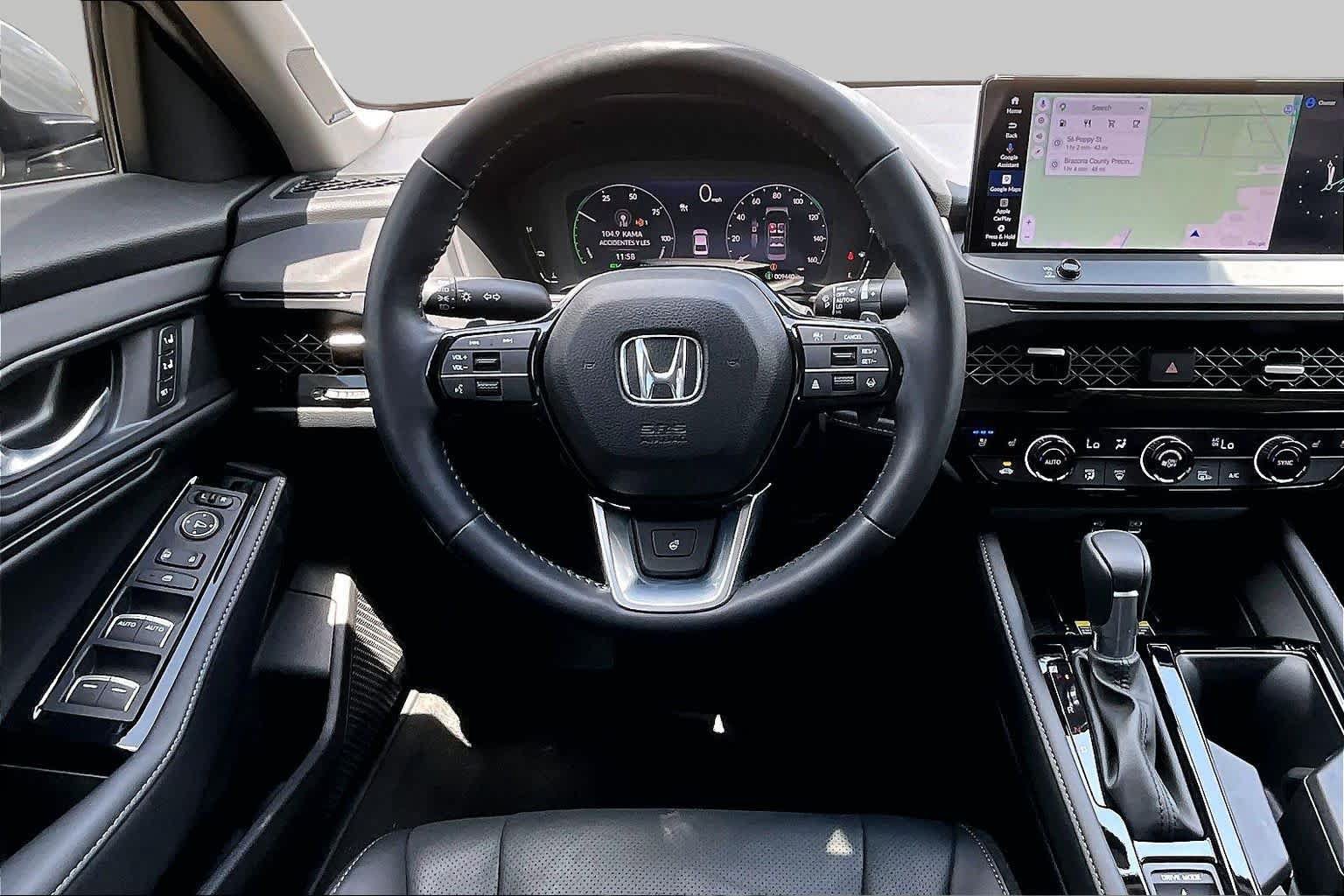 Used 2025 Honda Accord Touring image 6