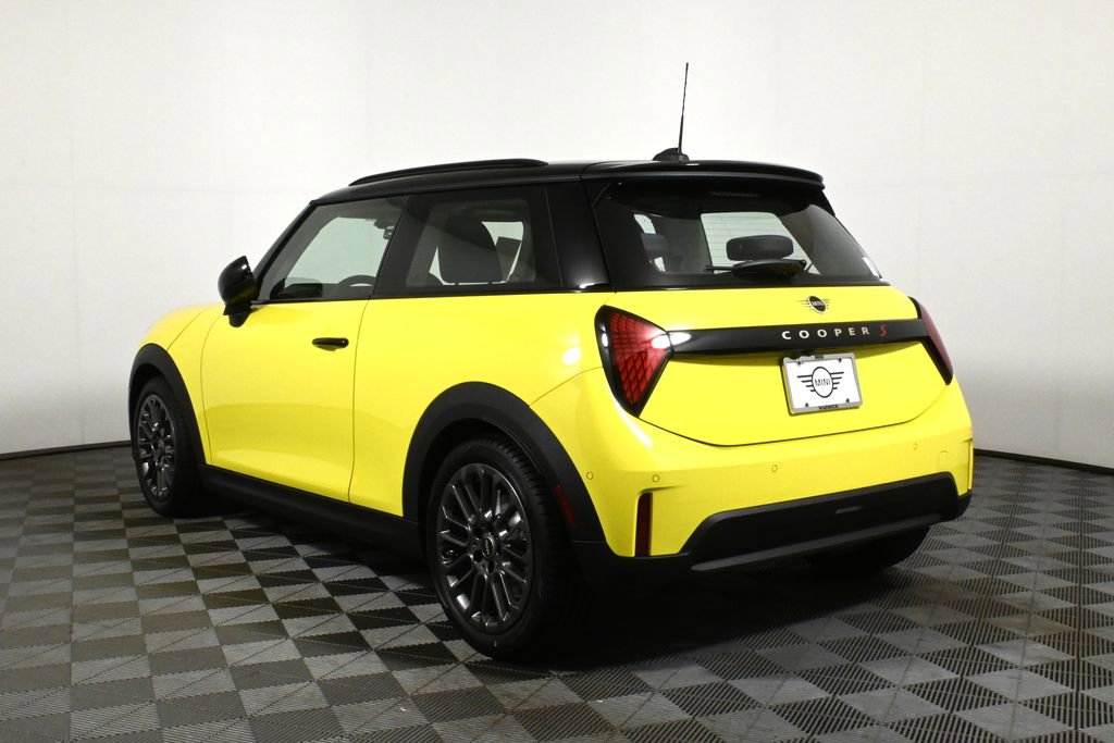 Used 2025 MINI Cooper S image 5