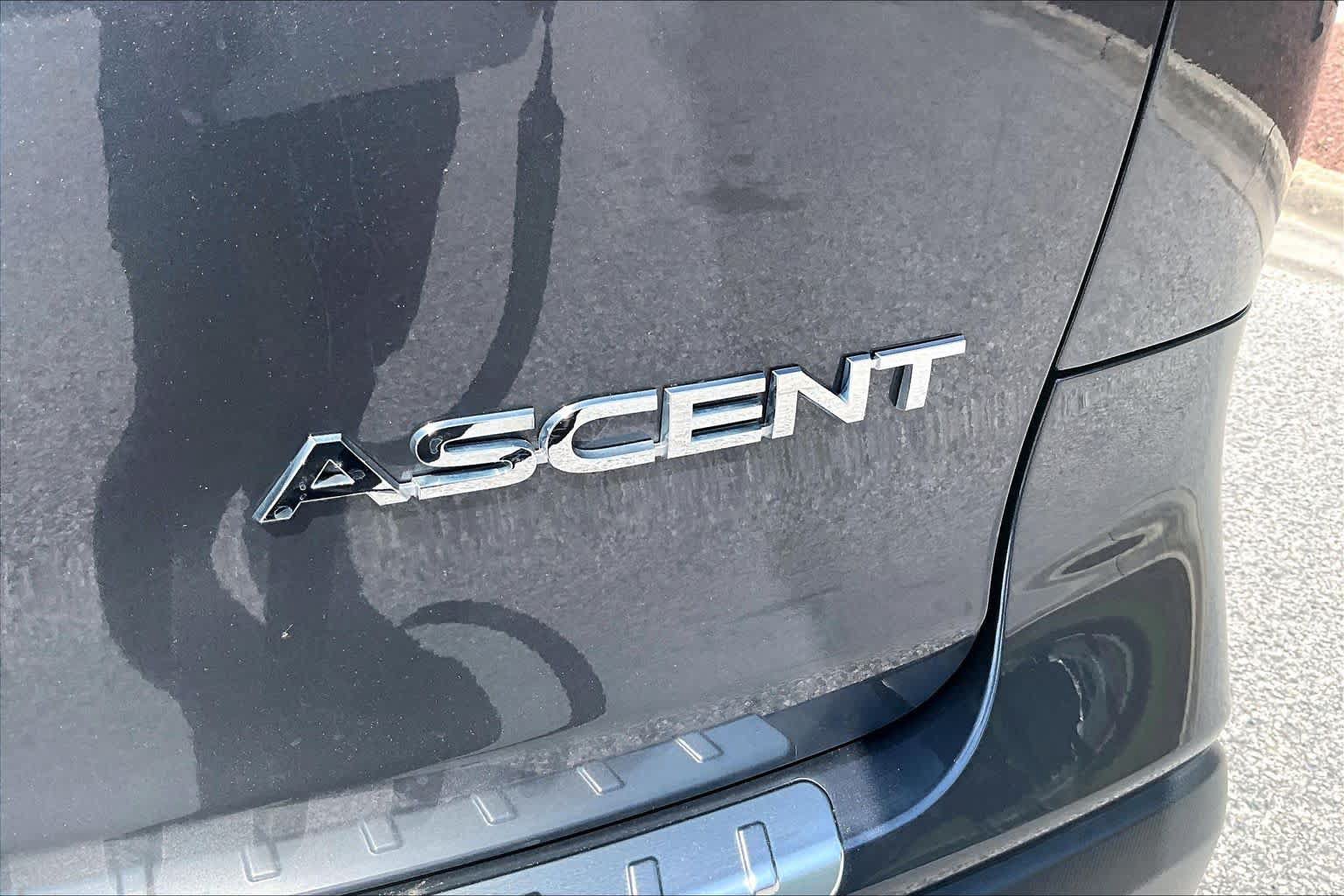 Used 2023 Subaru Ascent Premium w/ Convenience Package AWD/4WD image 10