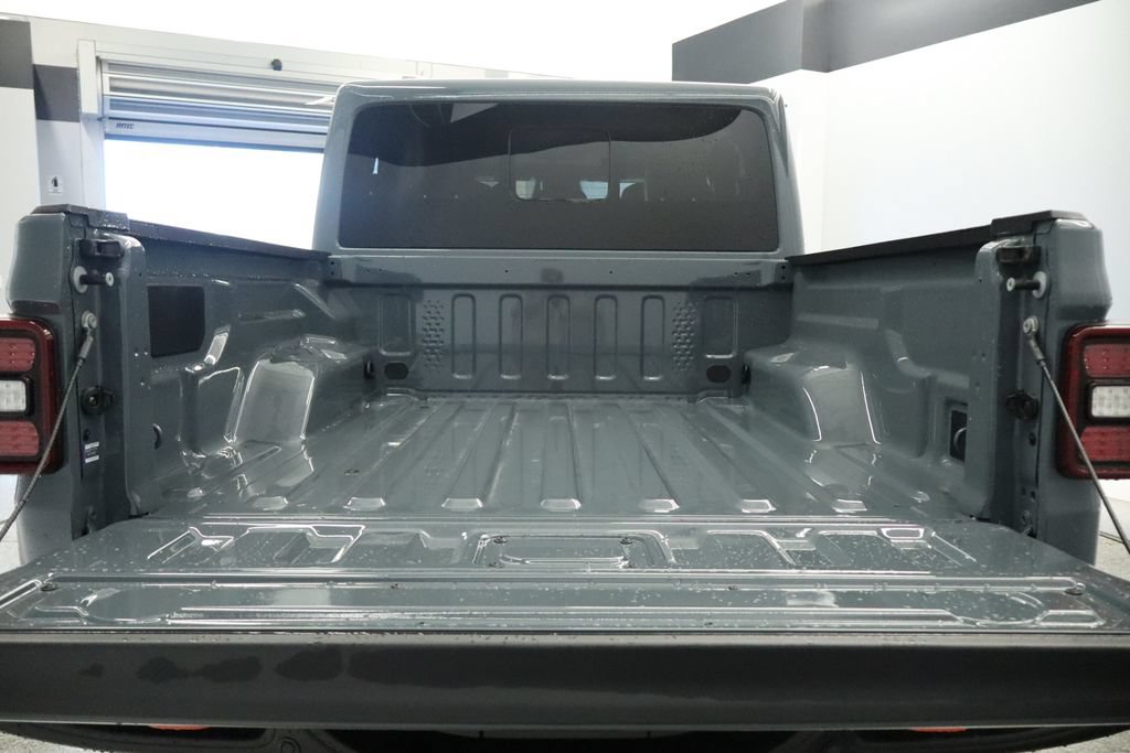 New 2026 Jeep Gladiator Mojave AWD/4WD image 22