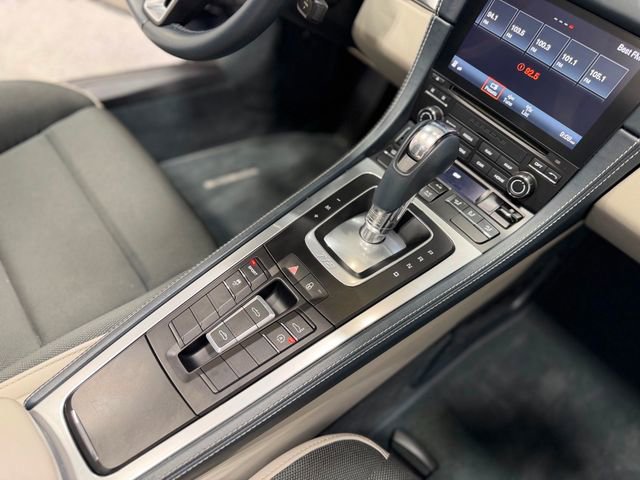 Used 2018 Porsche 718 Boxster RWD image 29