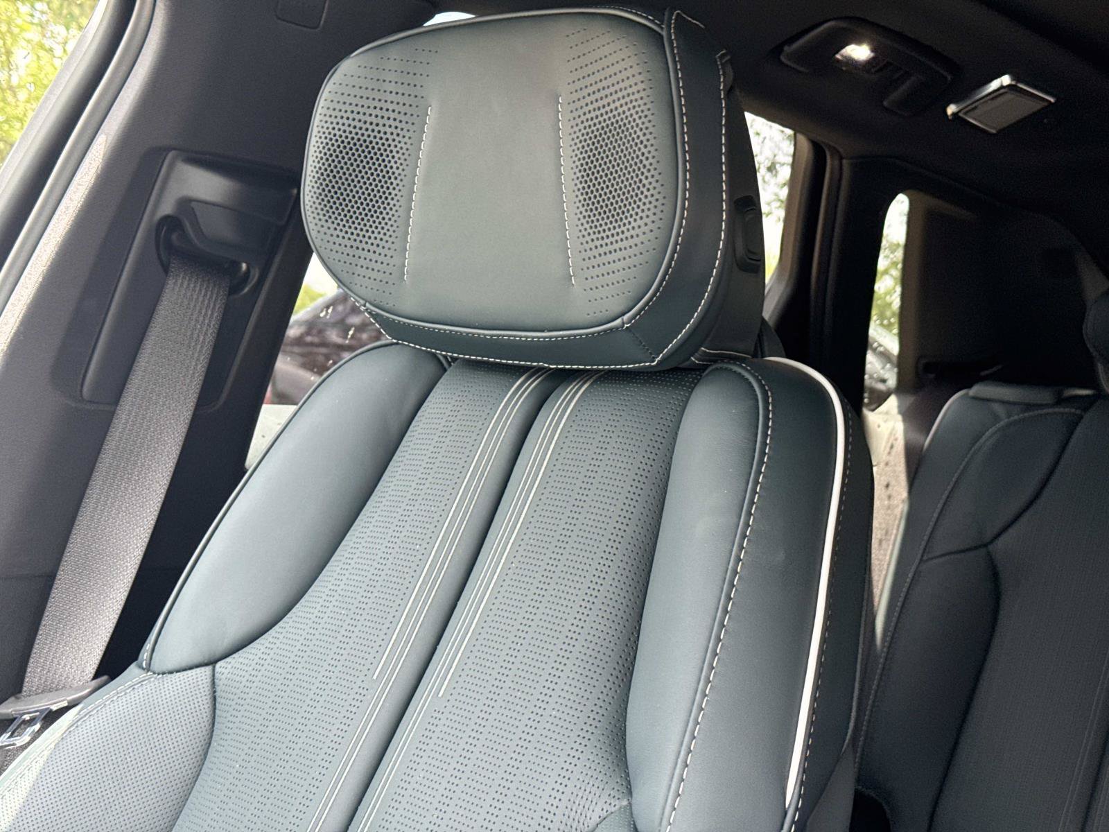 Certified 2026 Cadillac Lyriq Signature Luxury w/ Nappa Leather Package AWD/4WD image 24