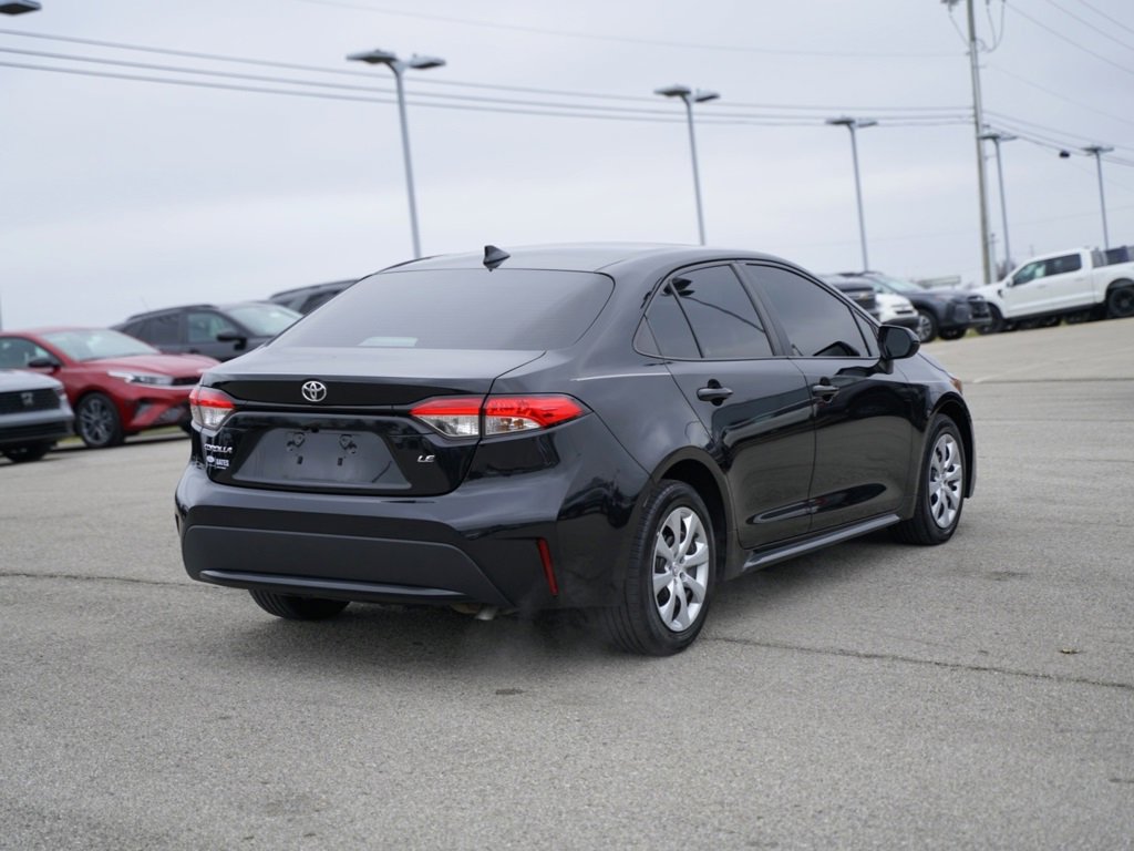 Used 2022 Toyota Corolla LE image 5