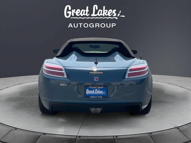Used 2007 Saturn Sky RWD image 4