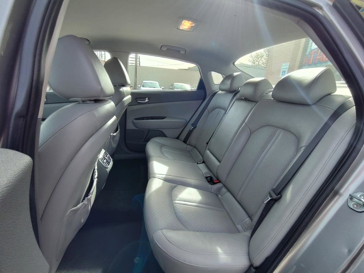 Used 2018 Kia Optima EX FWD image 31