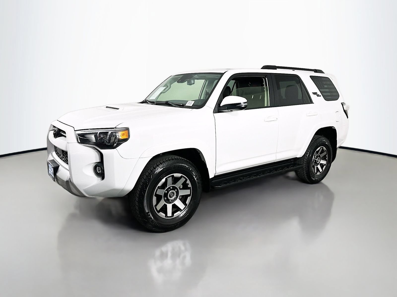 Certified 2024 Toyota 4Runner TRD Off-Road Premium w/ Moonroof Package AWD/4WD image 3