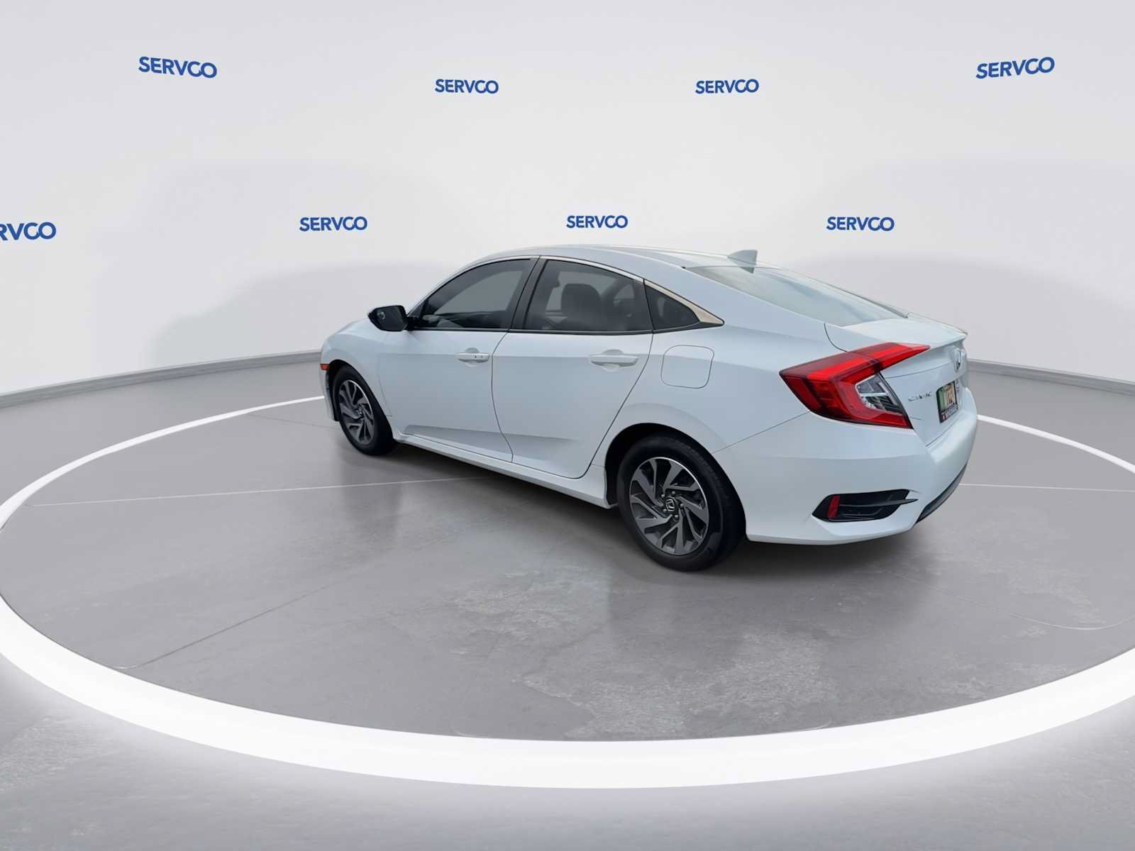 Used 2018 Honda Civic EX image 4