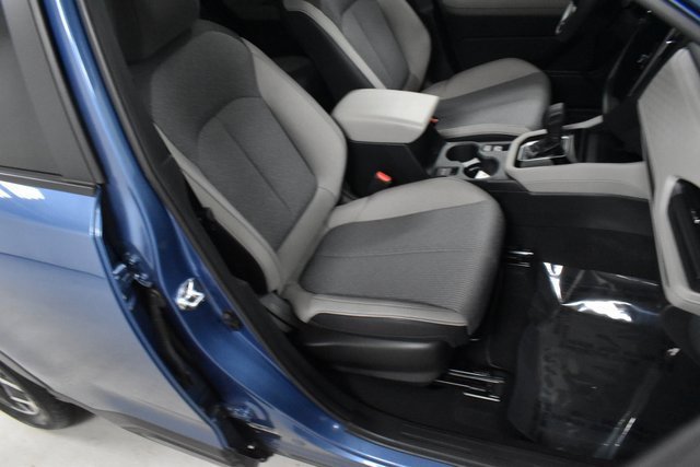 Used 2025 Subaru Forester Premium image 15