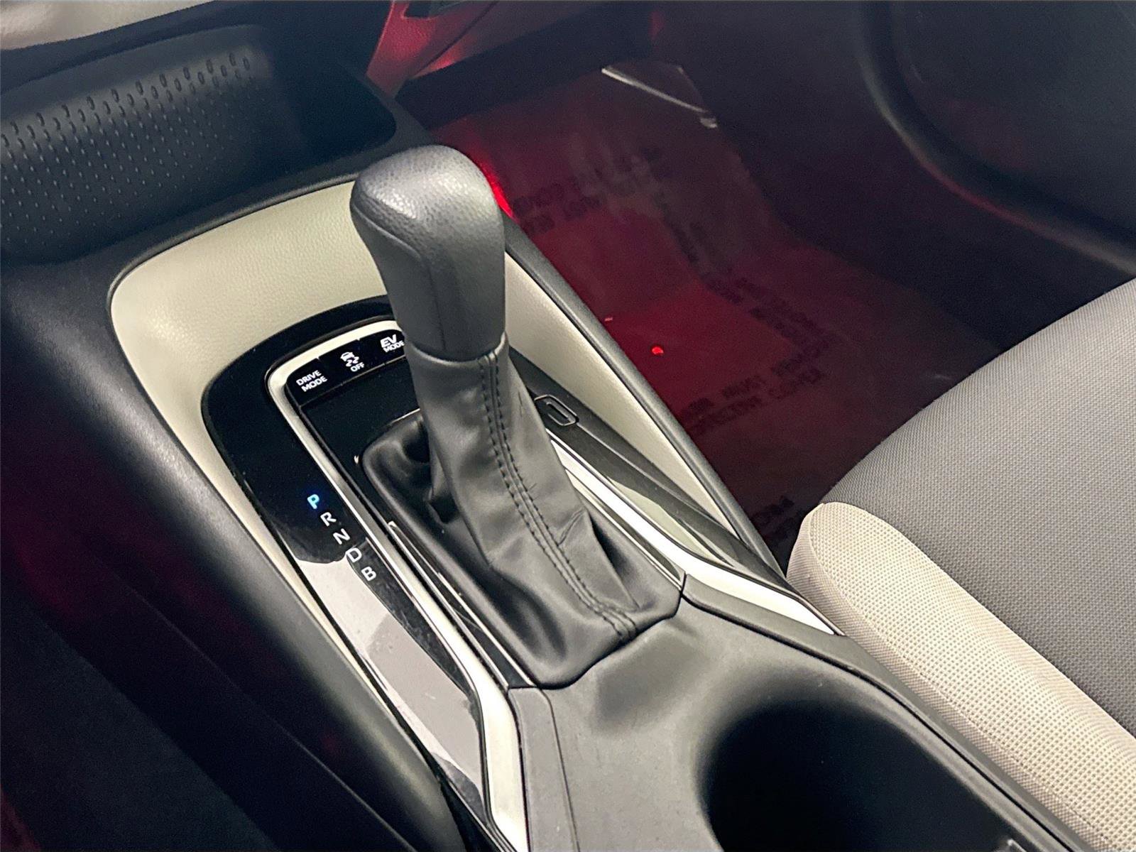 Certified 2024 Toyota Corolla LE image 24