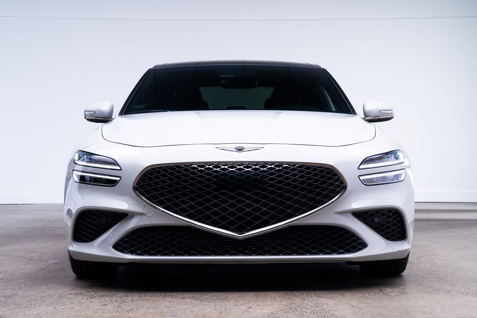 Used 2025 Genesis G70 3.3T Advanced AWD/4WD image 2