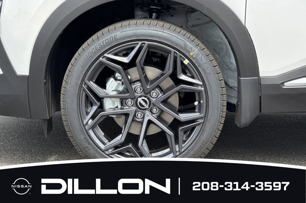 New 2026 Nissan Kicks SR AWD/4WD image 29