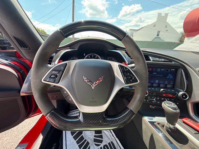 Used 2019 Chevrolet Corvette Stingray Convertible w/ 3LT Preferred Equipment Group RWD image 8