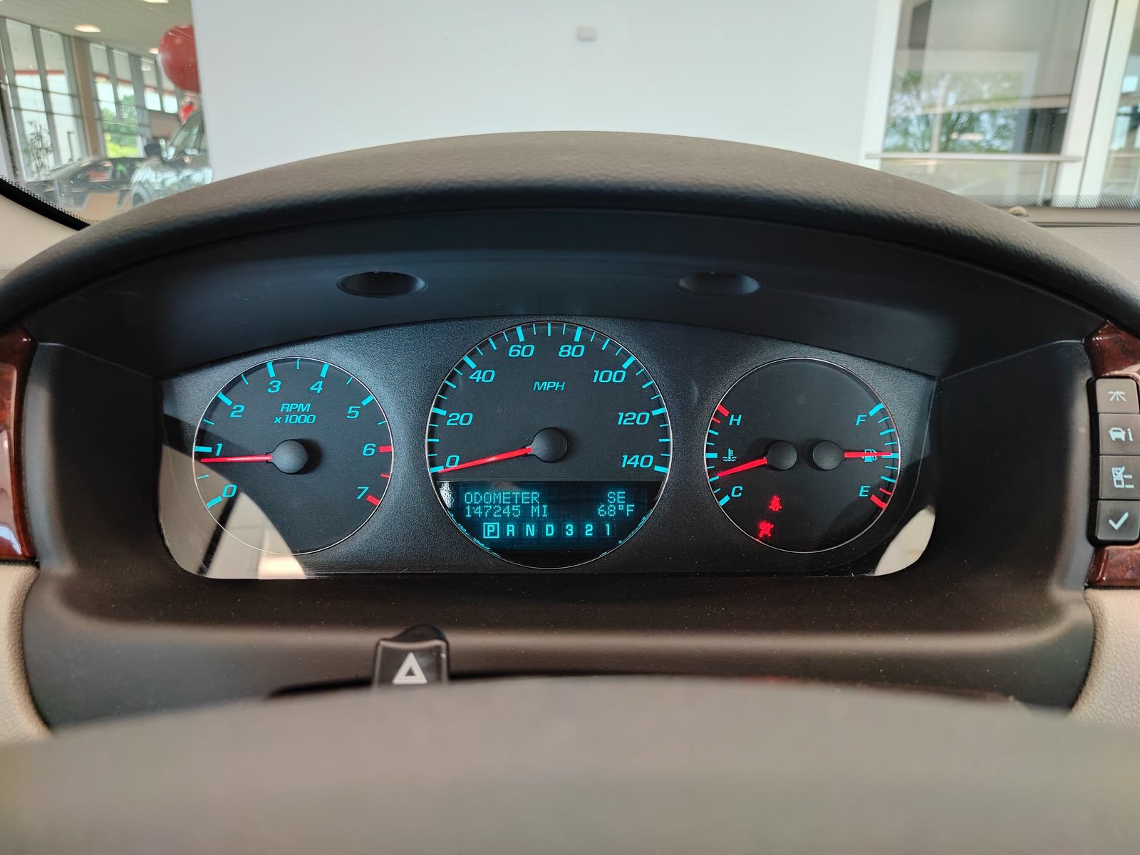 Used 2009 Chevrolet Impala LT w/ Luxury Edition Package FWD image 15