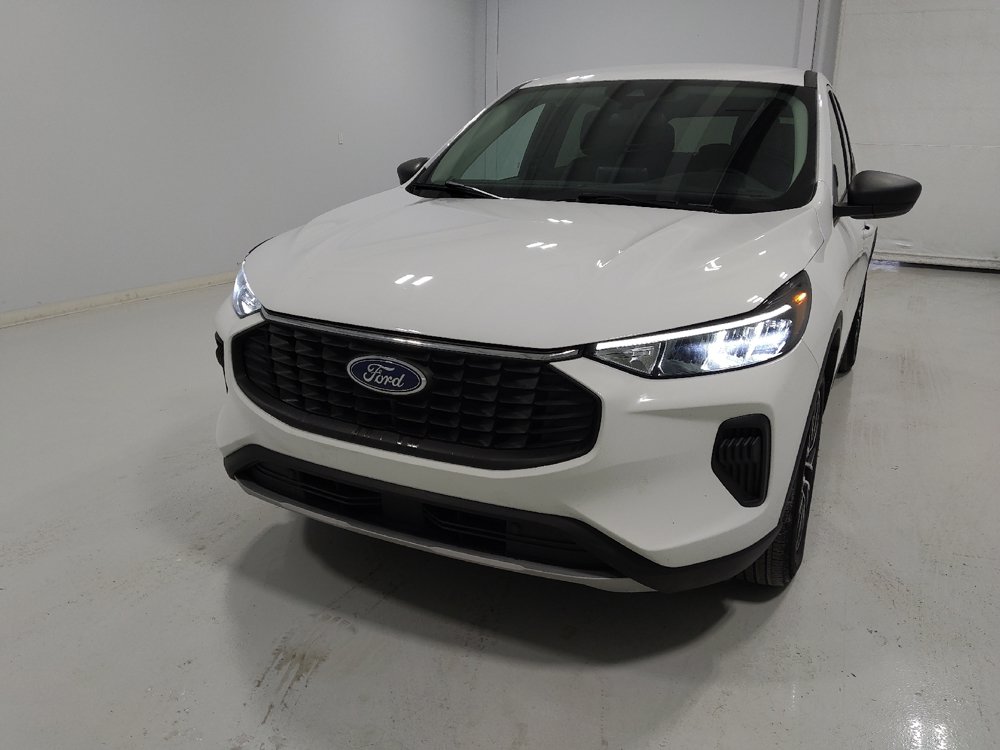 Used 2023 Ford Escape Active AWD/4WD image 15