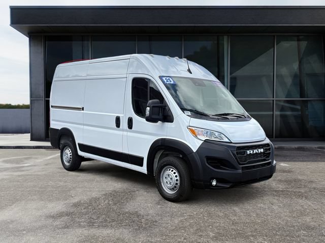 Used 2025 RAM ProMaster 2500 w/ Convenience Group FWD image 7