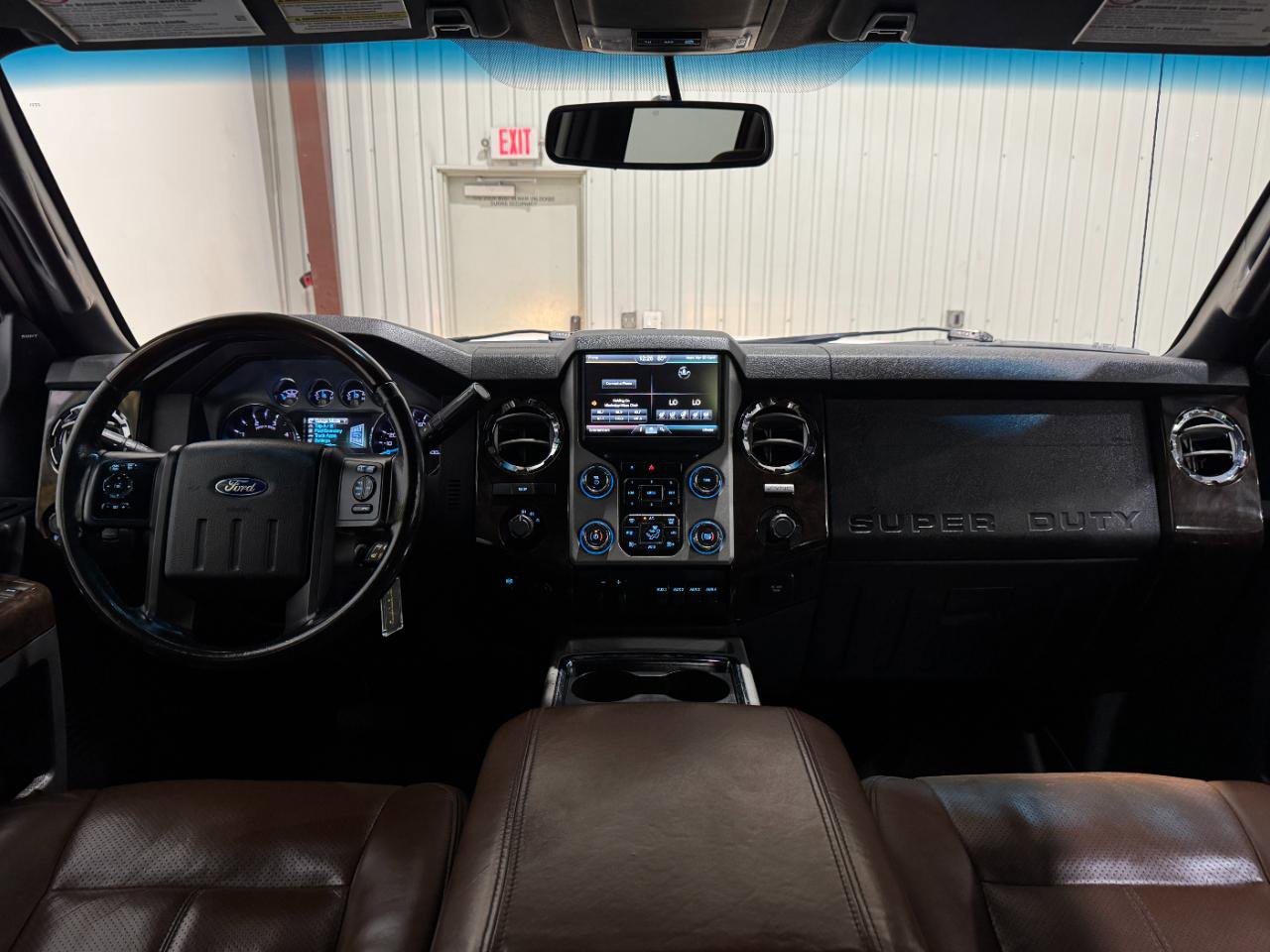 Used 2016 Ford F450 Platinum w/ FX4 Off Road Package AWD/4WD image 19