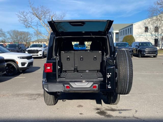 New 2025 Jeep Wrangler Sahara w/ Safety Group image 9