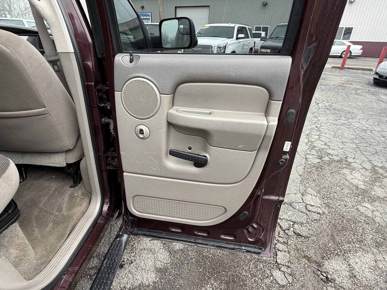 Used 2005 Dodge Ram 3500 Truck SLT RWD image 28