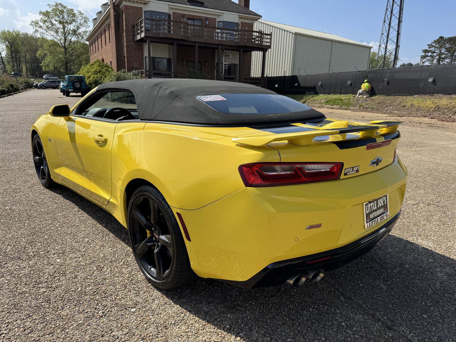 Used 2016 Chevrolet Camaro SS image 16