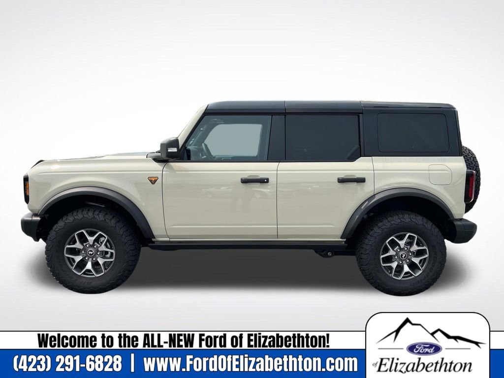 New 2025 Ford Bronco Badlands image 7