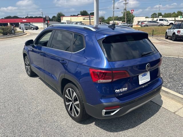 Used 2022 Volkswagen Taos SE FWD image 6