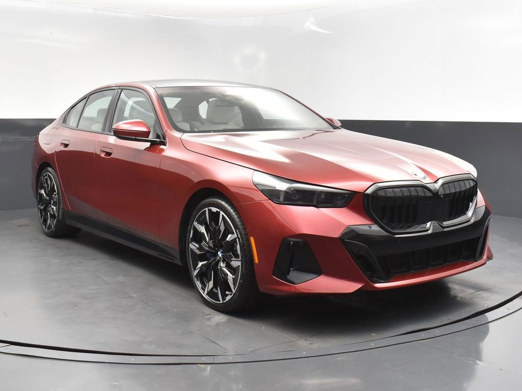 Certified 2025 BMW 530i w/ M Sport Package RWD image 1