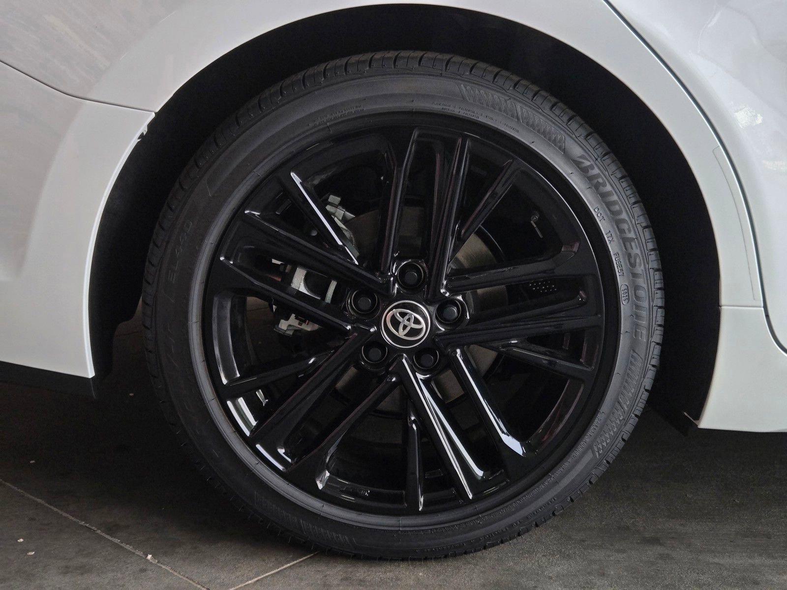 Certified 2026 Toyota Camry SE FWD image 5