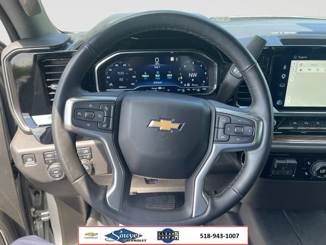 Used 2023 Chevrolet Silverado 1500 LT w/ Z71 Off-Road Package AWD/4WD image 13