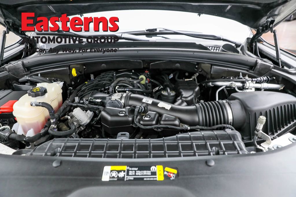 Used 2022 Jeep Grand Cherokee L Limited image 7