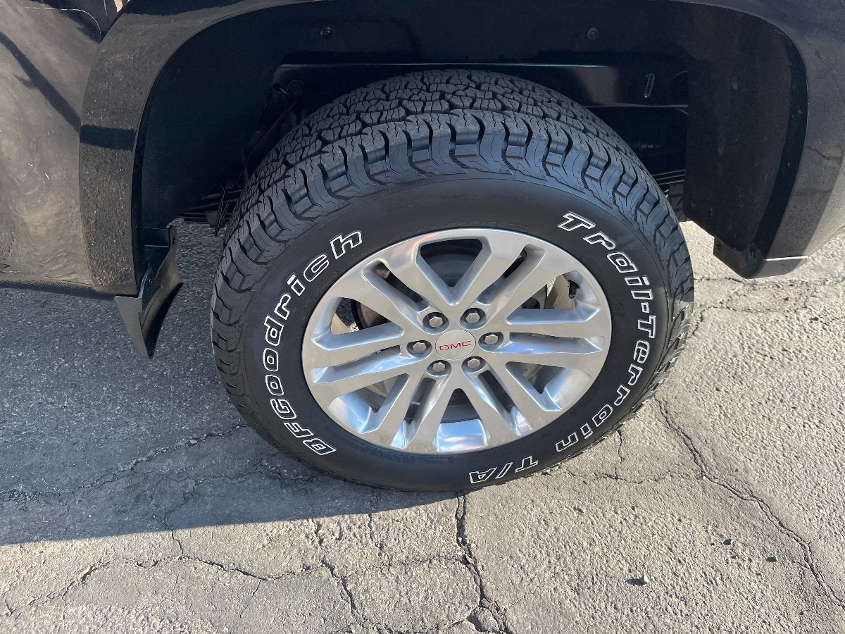 Used 2018 GMC Canyon SLT w/ Driver Alert Package AWD/4WD image 43