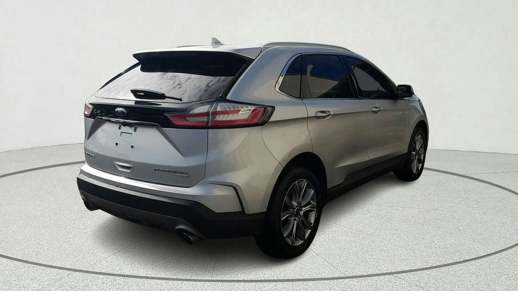 Used 2019 Ford Edge Titanium w/ Cargo Accessory Package FWD image 6